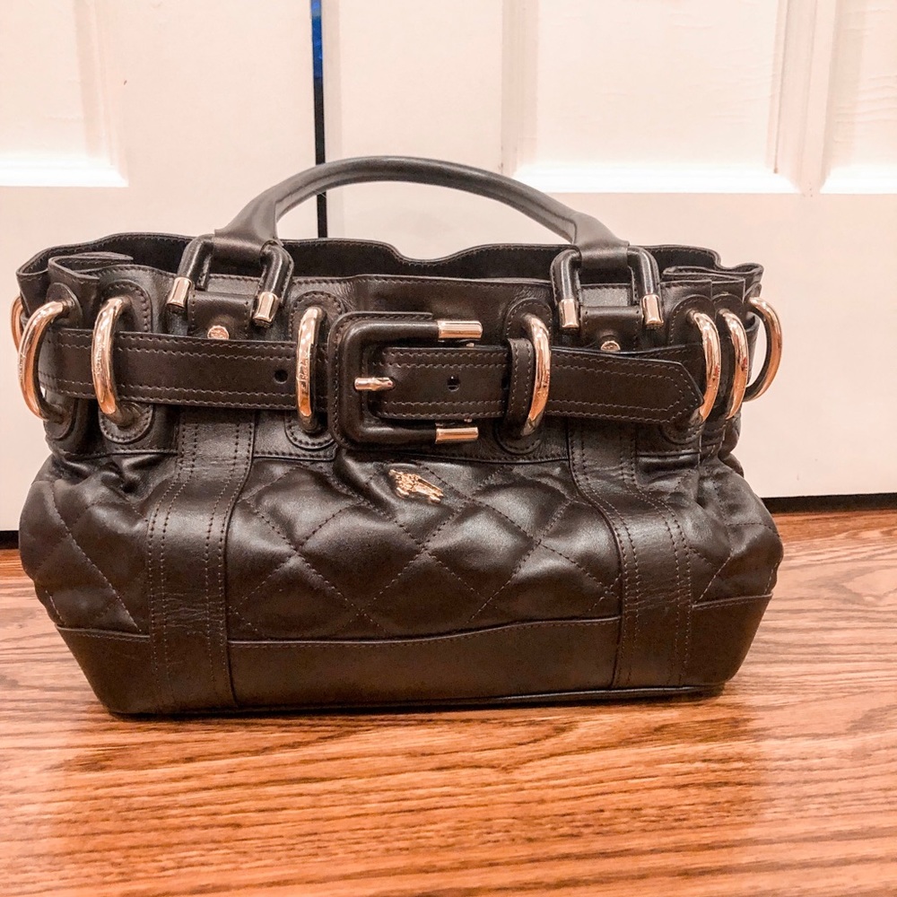 Burberry leather lead bag